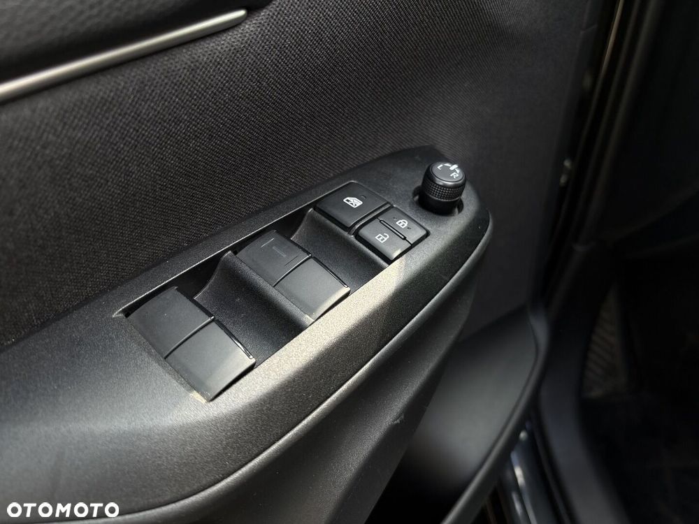 Toyota Yaris Hybrid 1.5 Style - 18