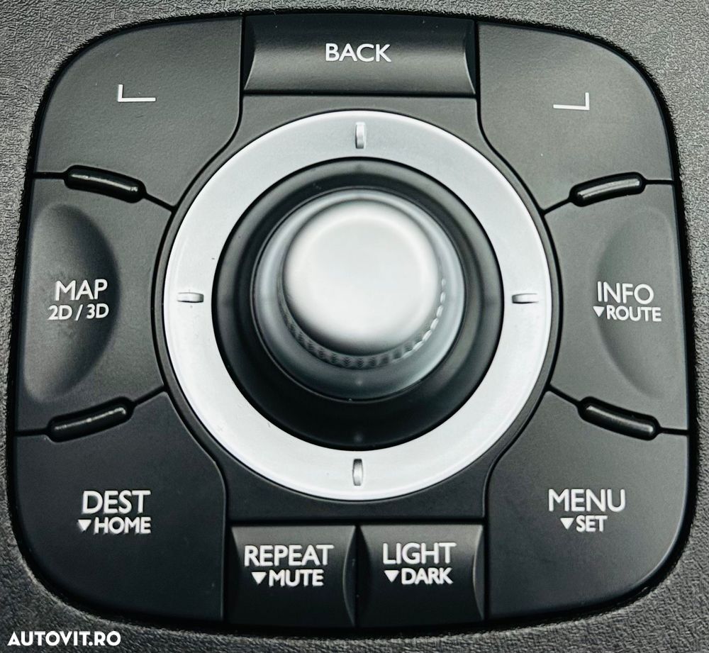 Renault Grand Scenic ENERGY dCi 110 INTENS - 9