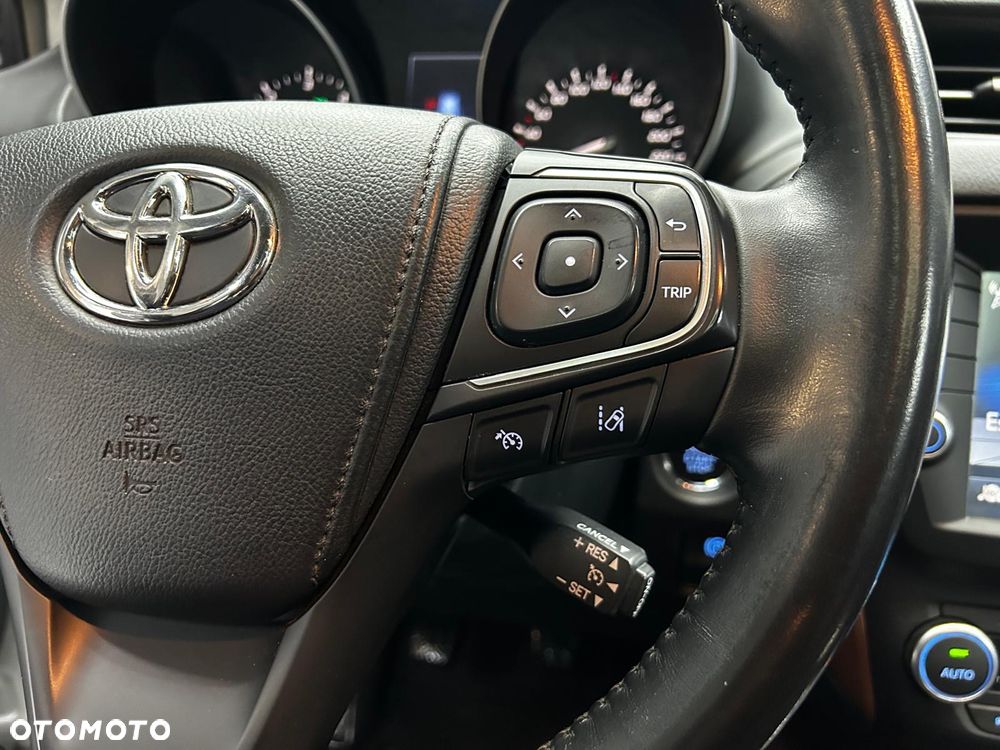 Toyota Avensis 1.6 D-4D Prestige - 9