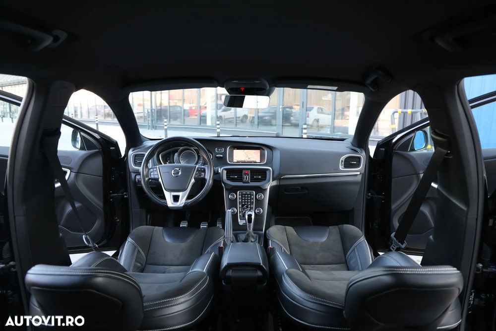 Volvo V40 D2 RDesign - 38