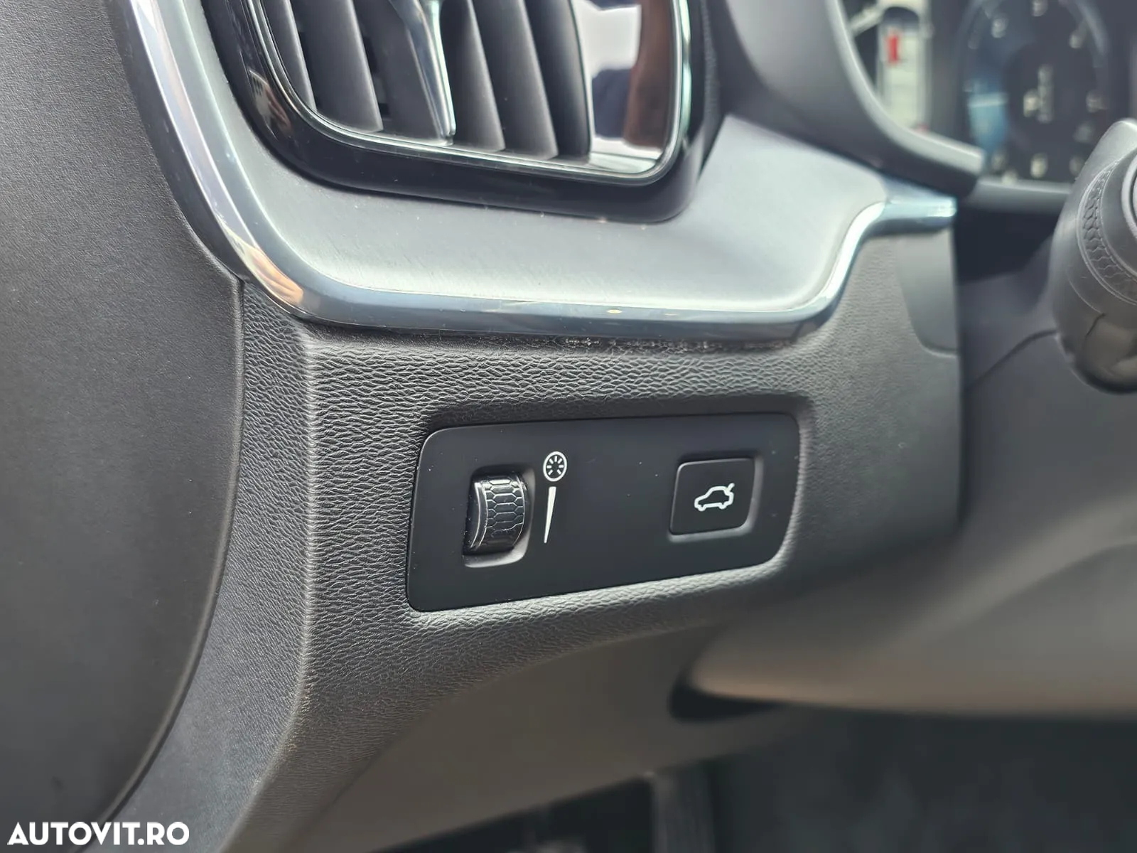 Volvo XC 60 B5 D AWD Geartronic RDesign - 25