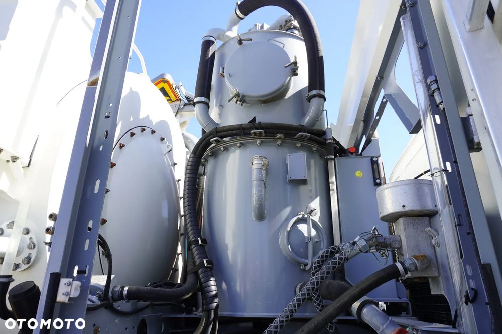 MAN MAN TGM 26.340 / Zabudowa WUKO Rivard 11,8 m3 / 150 tys. km / oś skrętna / 2 szt - 14