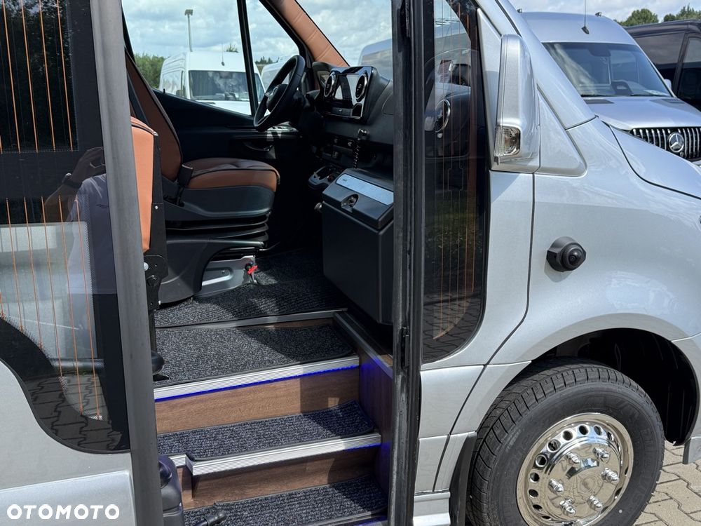 Mercedes-Benz Sprinter 519 Panoramic Line | JD - 8