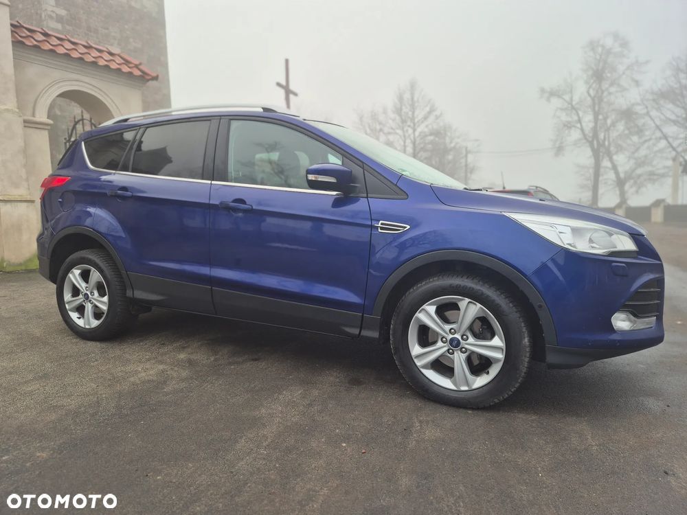 Ford Kuga 1.6 EcoBoost 2x4 Titanium - 1