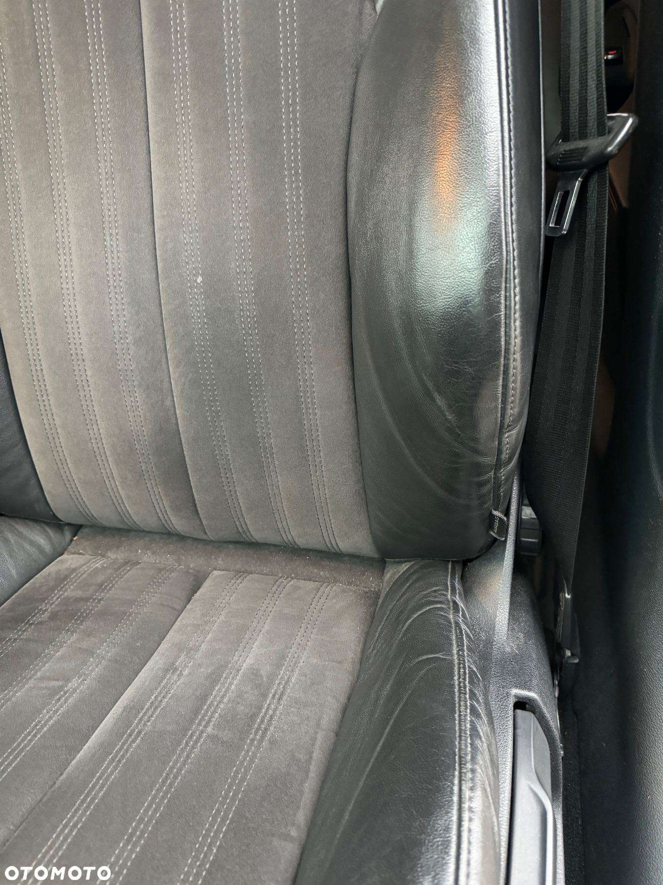 Audi A6 Avant 2.0 TDI DPF multitronic - 30