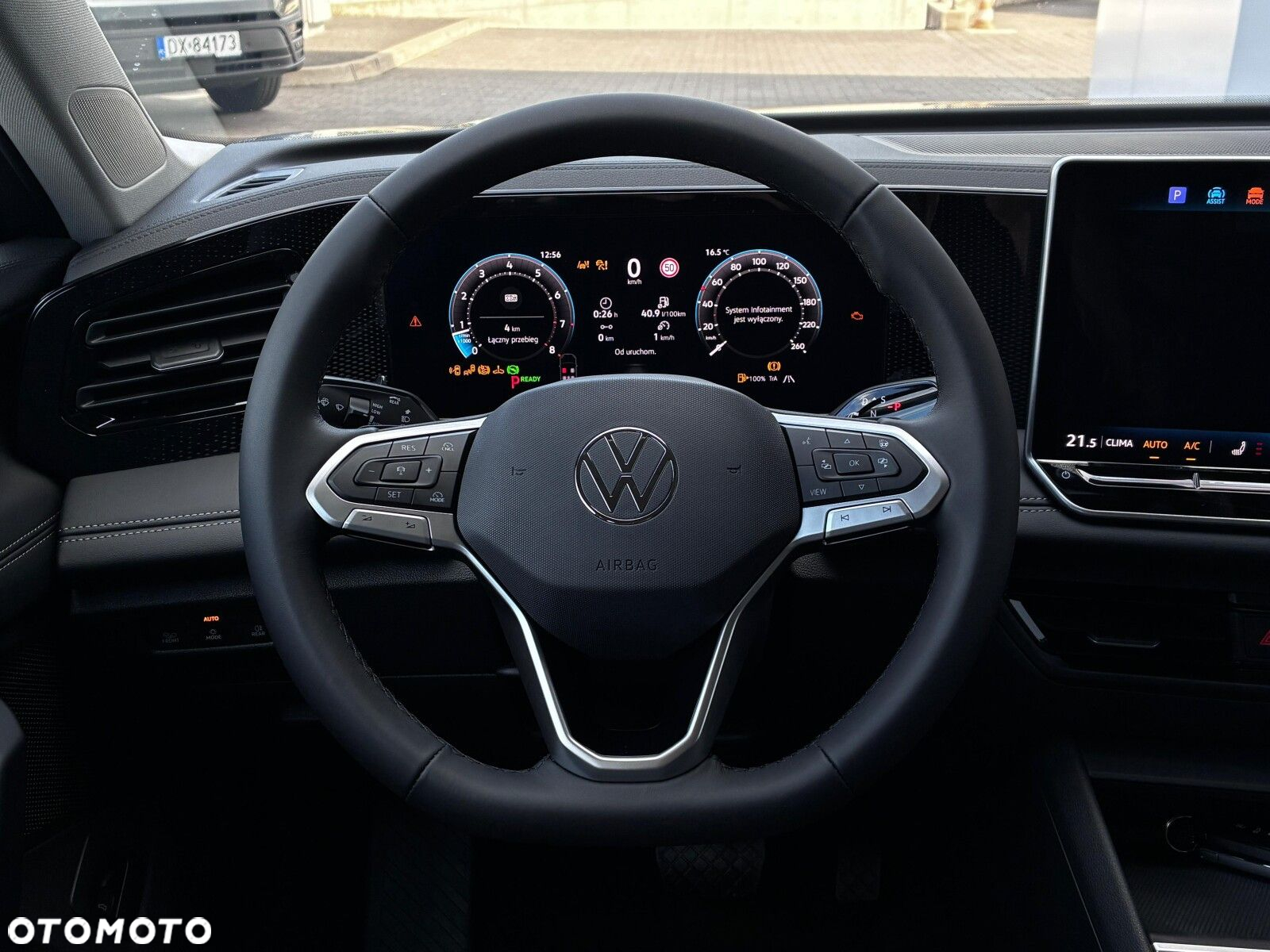 Volkswagen Tiguan - 13