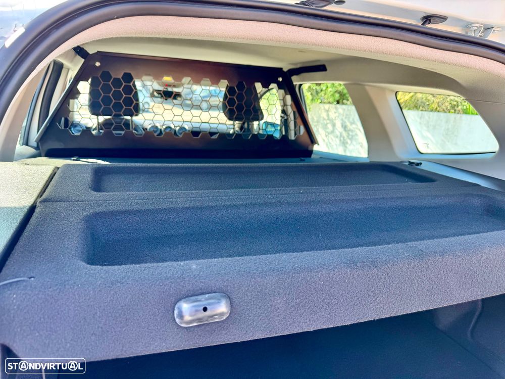 Dacia DUSTER II VAN 1.5 BlueDCI 115cv Comfort | IVA DEDUTÍVEL! - 28