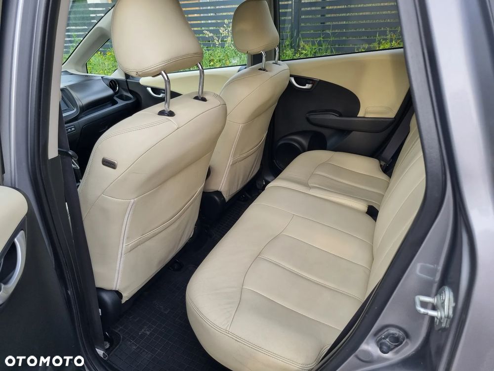 Honda Jazz 1.3 DSi i-VTEC IMA CVT Elegance - 23