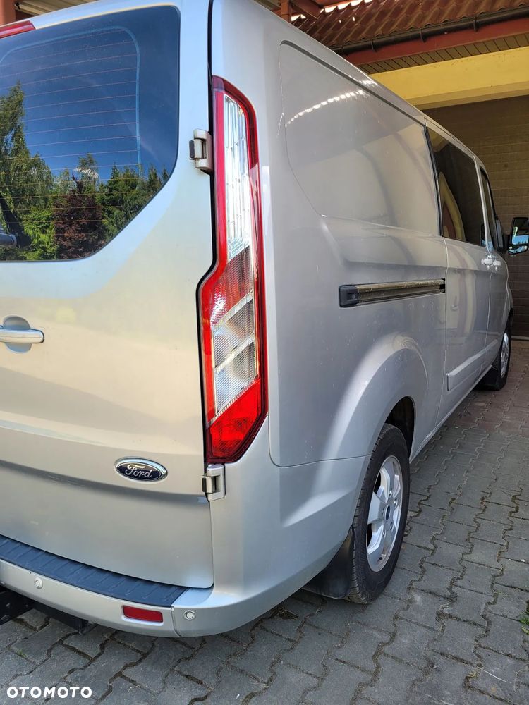 Ford TRANSIT CUSTOM - 13