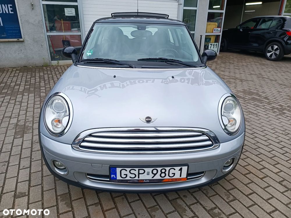 MINI Cooper Standard - 11