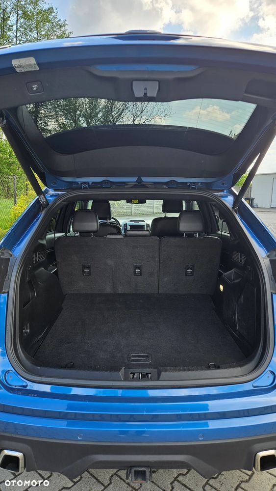Ford Edge - 5