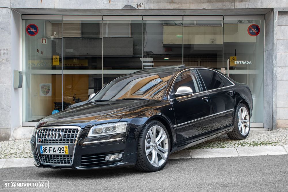Audi S8 5.2 FSi V10 quattro - 1