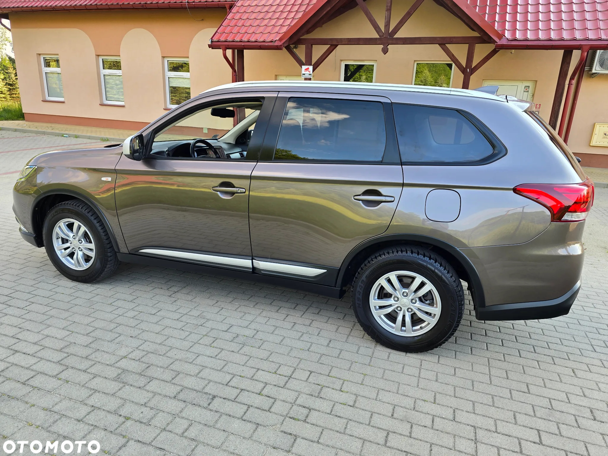 Mitsubishi Outlander 2.0 2WD Edition - 16