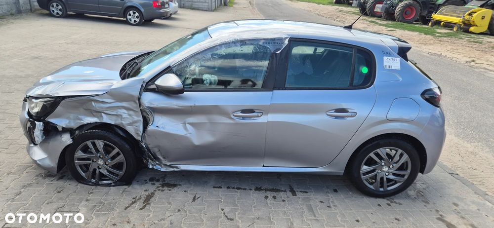 Peugeot 208 1.2 PureTech Like S&S - 4