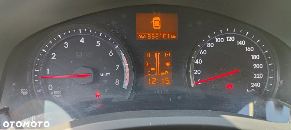 Toyota Avensis 1.6 Sol - 5