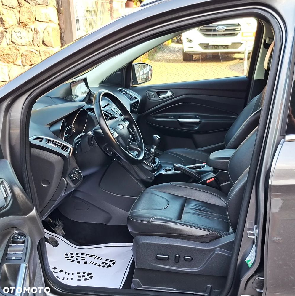 Ford Kuga 2.0 TDCi 4x4 Titanium - 18