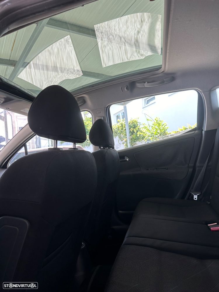 Peugeot 207 SW 1.4 Sport - 16