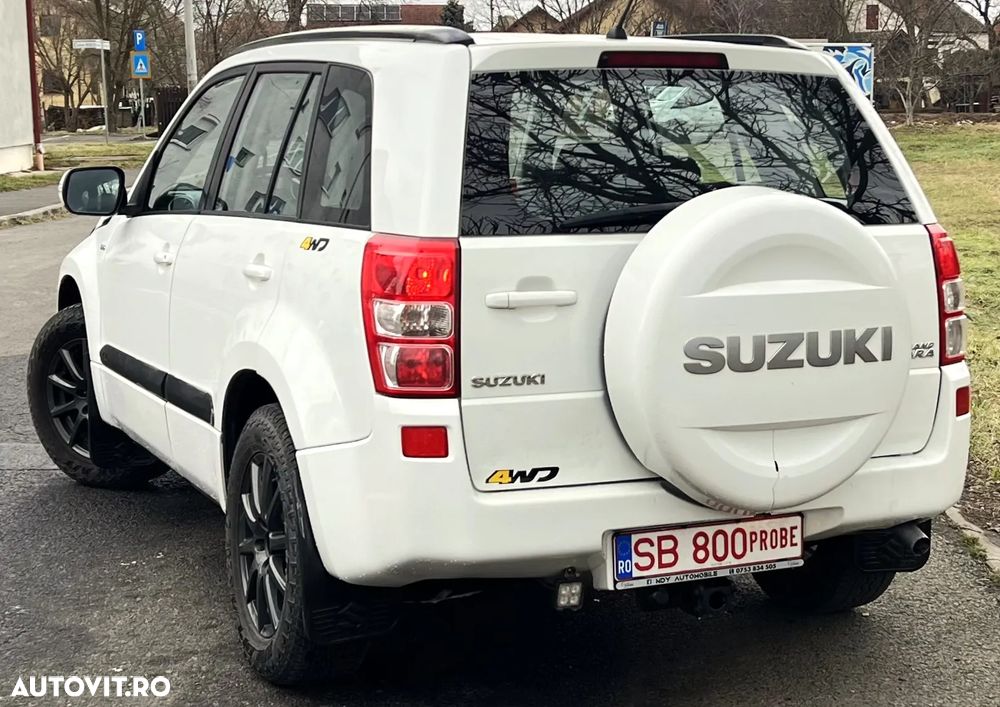 Suzuki Grand Vitara 1.9 DDiS Comfort DPF - 6