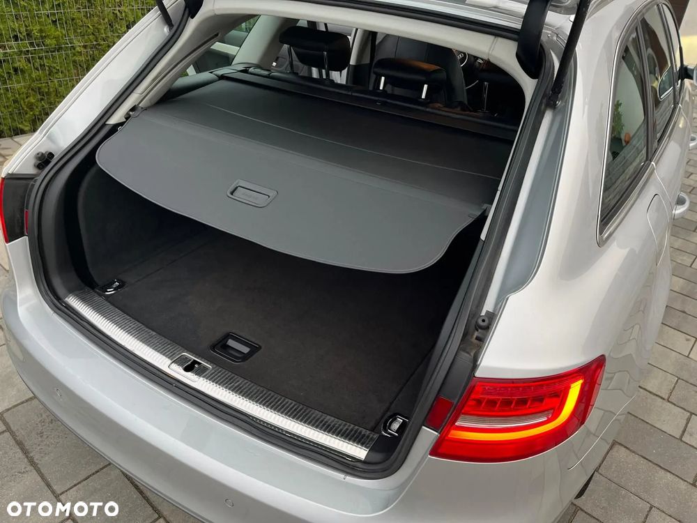 Audi A4 Avant 2.0 TDI DPF quattro S line Sportpaket - 5