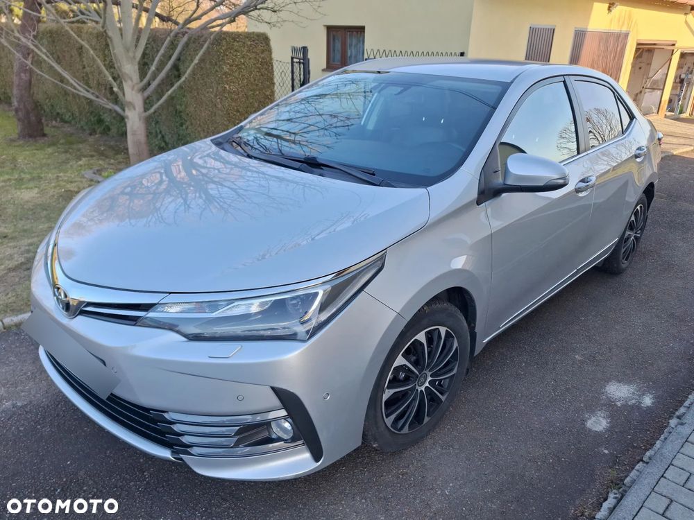 Toyota Corolla 1.6 Active EU6 - 8