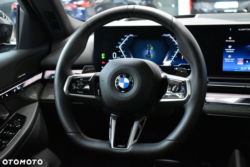 BMW Seria 5 - 16