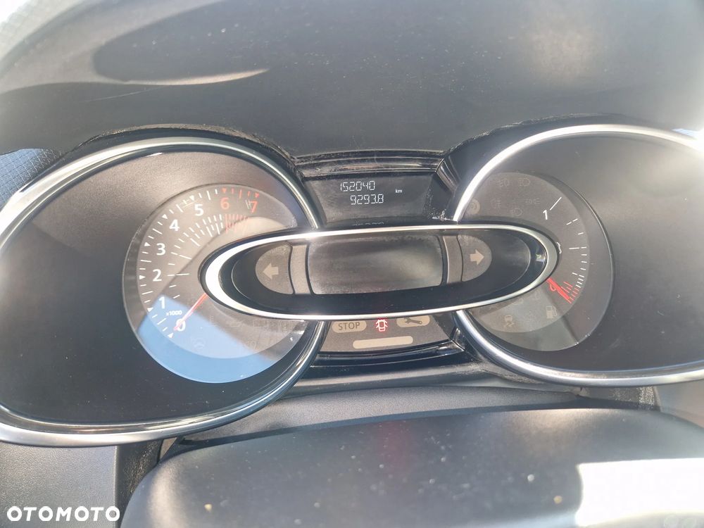 Renault Clio - 10