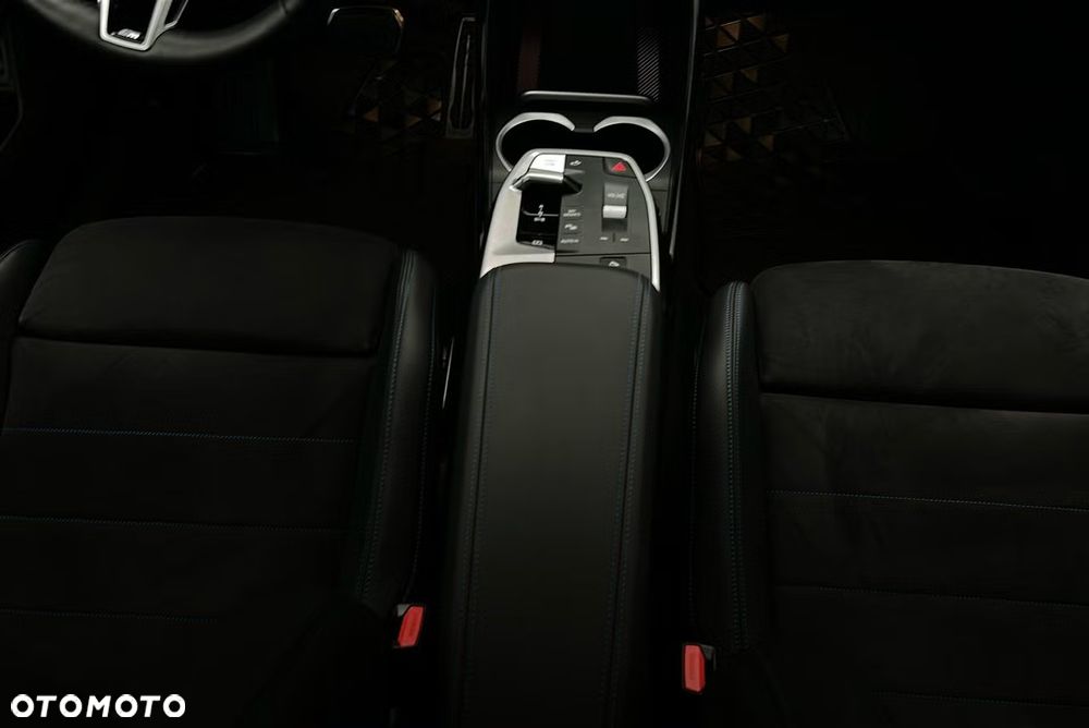 BMW iX2 xDrive30 66.5kWh - 13