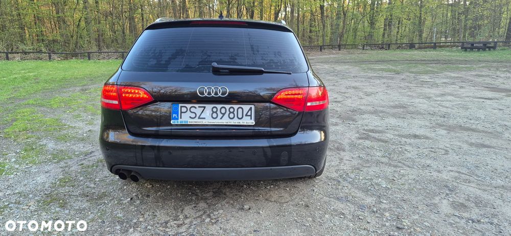 Audi A4 Avant - 6