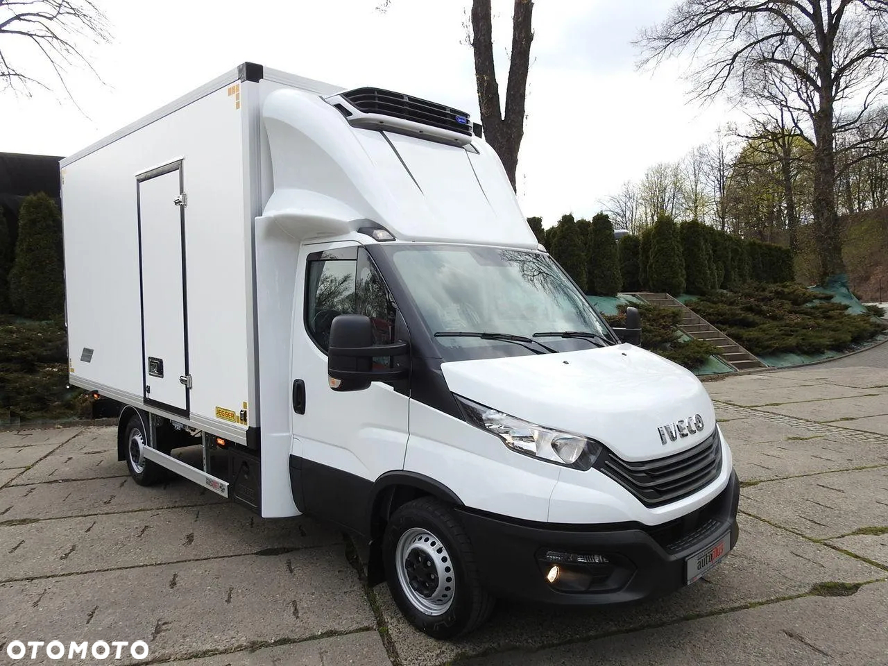 Iveco DAILY 35S16 NOWY KONTENER CHŁODNIA -10*C 8 PALET FUNKCJA GRZANIA ZASILANIE 230V TEMPOMAT KLIMATYZACJA GWARANCJA 160KM [ 557127 ] - 22