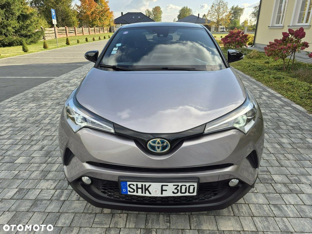 Toyota C-HR - 11