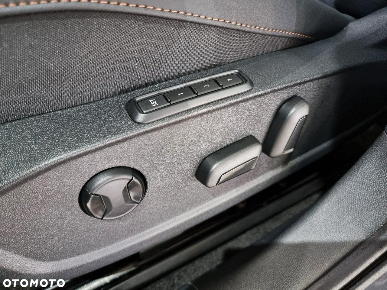 Cupra Formentor - 25
