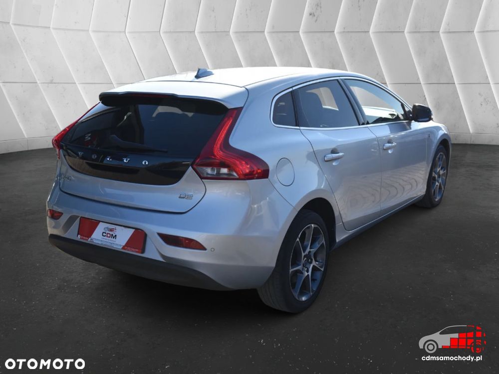 Volvo V40 - 10