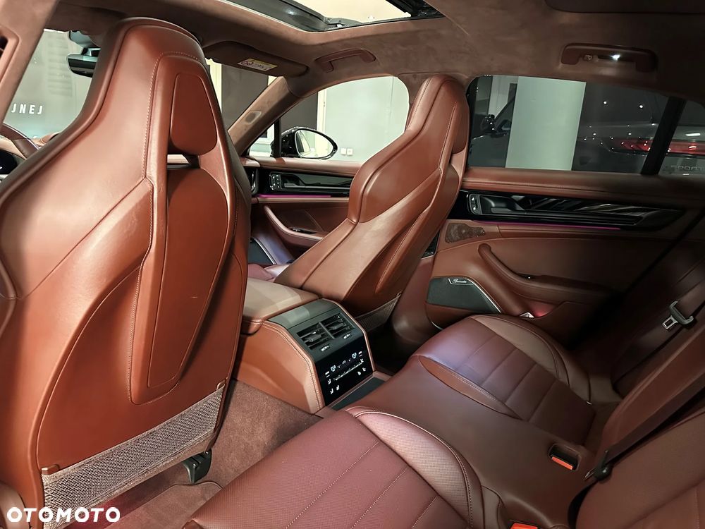 Porsche Panamera - 9