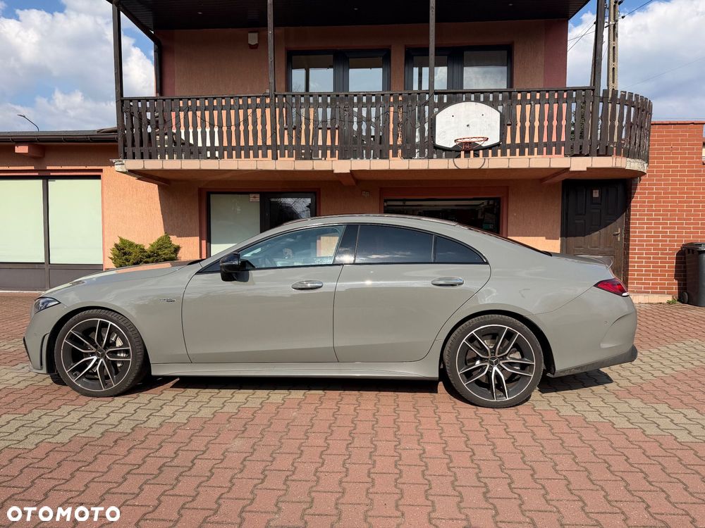 Mercedes-Benz CLS - 10