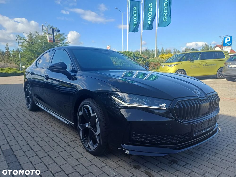 Skoda Superb 2.0 TDI SCR 4x4 Sportline DSG - 6