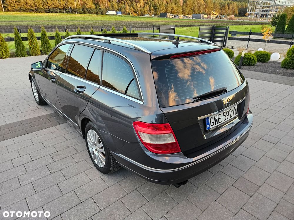 Mercedes-Benz Klasa C 180 T CGI Automatik BlueEFFICIENCY Avantgarde - 6