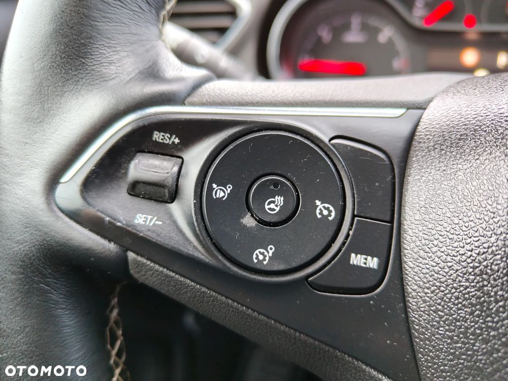 Opel Grandland X 1.5 CDTI Innovation S&S - 15