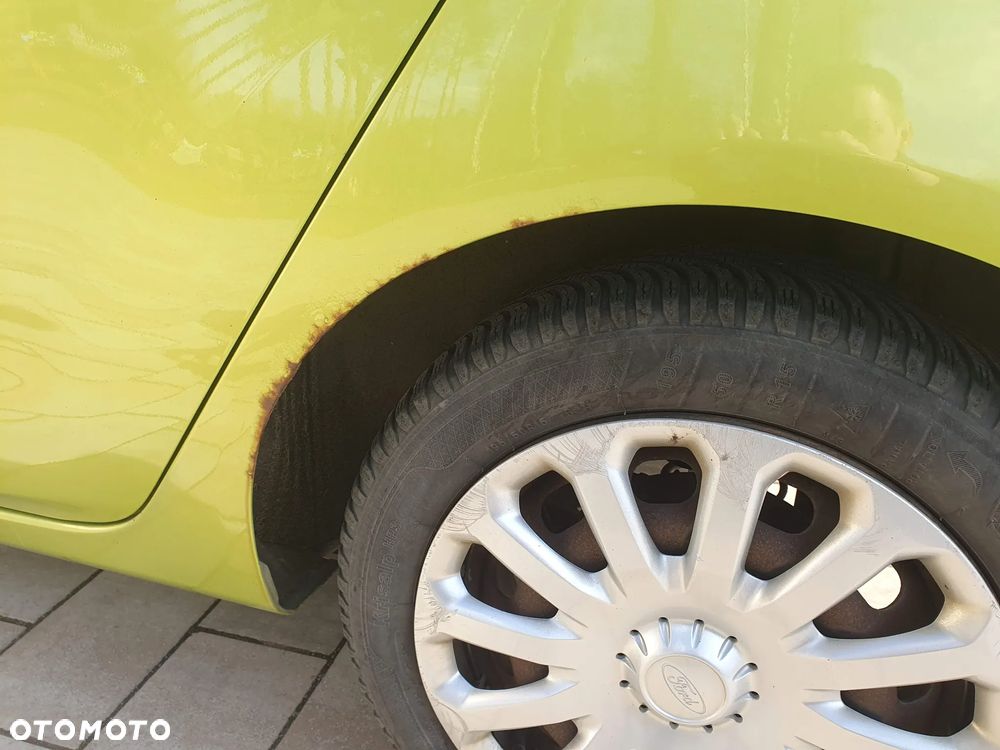 Ford Fiesta 1.4 Trend - 9