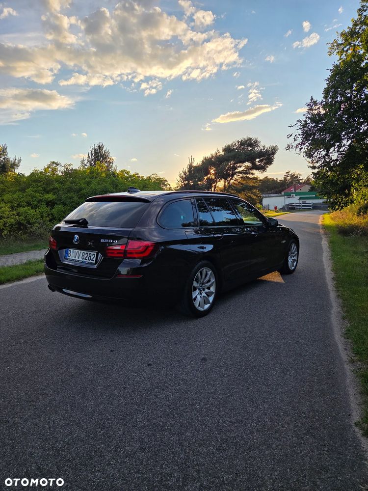 BMW Seria 5 520d Luxury Line - 5