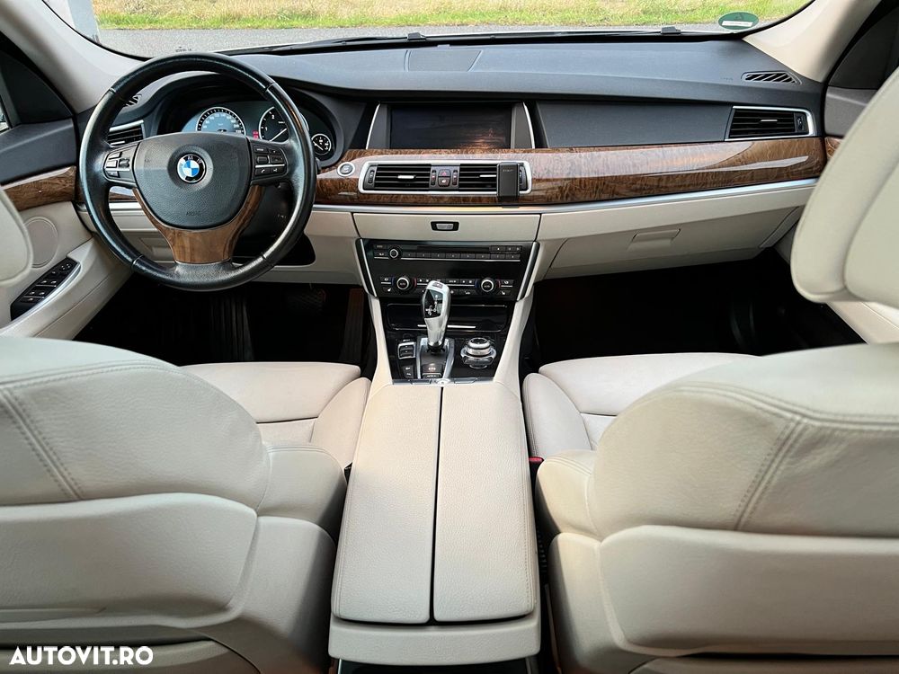 BMW Seria 5 530d Gran Turismo - 10
