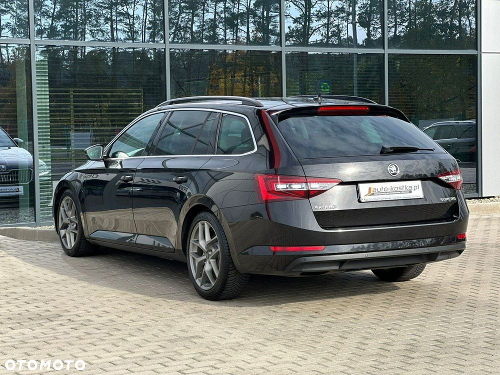 Skoda Superb 2.0 TDI Ambition - 10