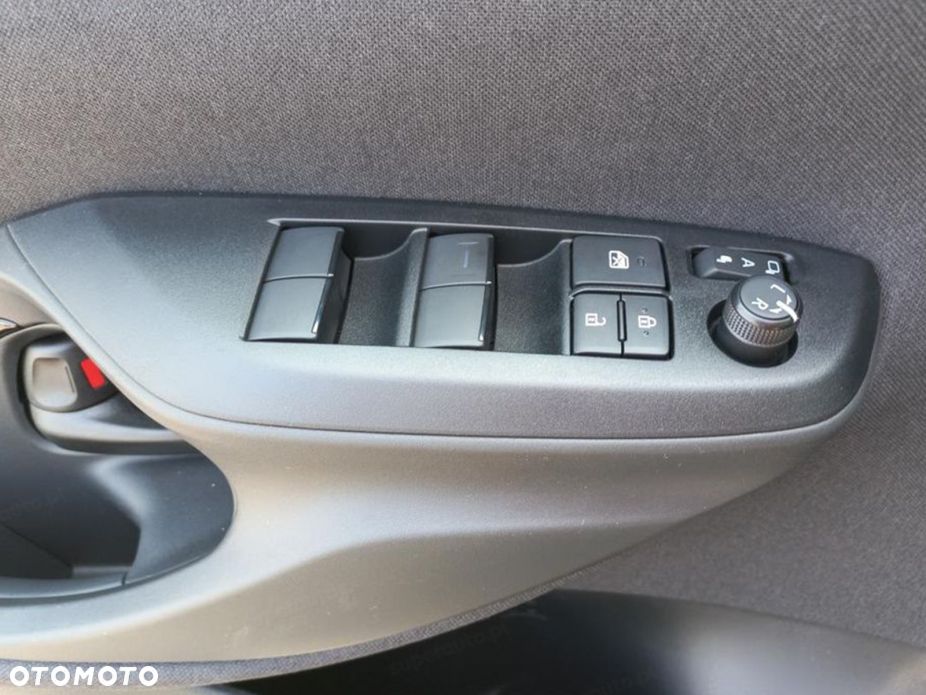 Toyota Yaris Cross Hybrid 1.5 Executive - 5