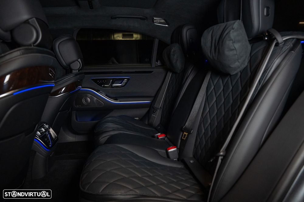 Mercedes-Benz S 580 e Longo - 38