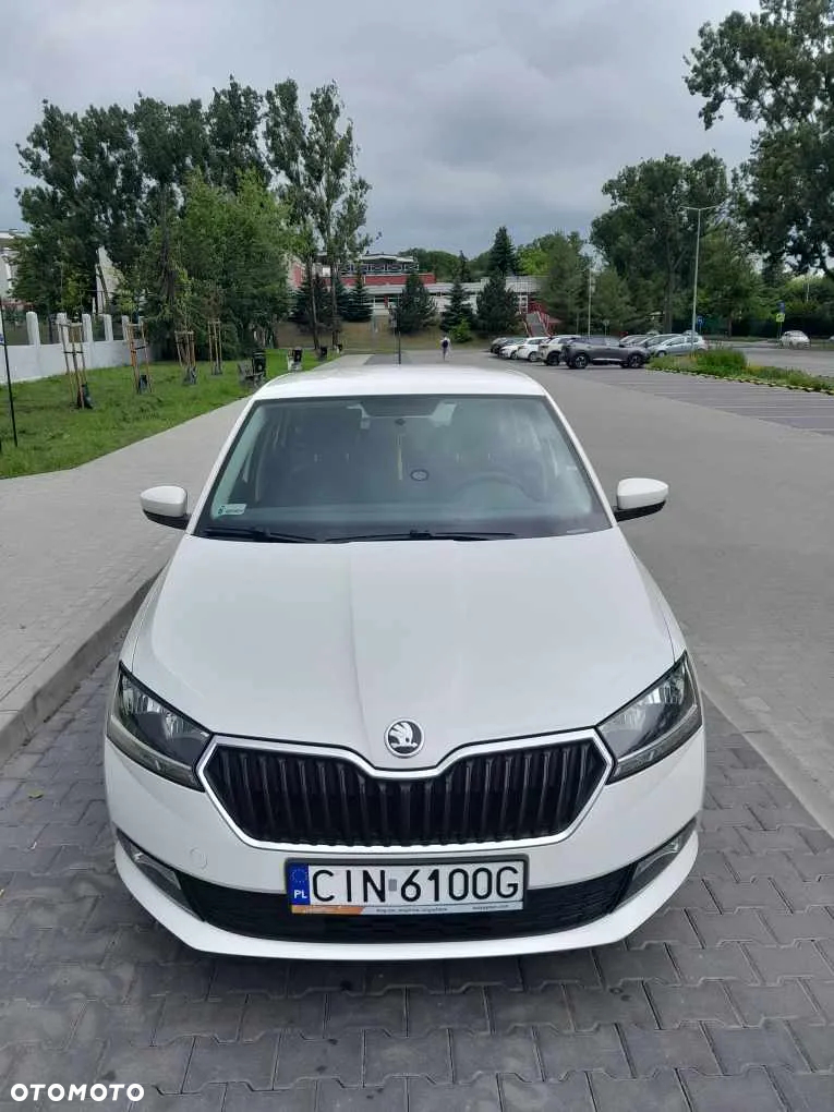 Skoda Fabia 1.0 TSI Ambition - 2