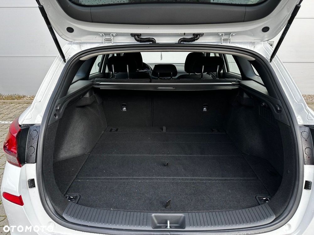 Hyundai i30 - 25