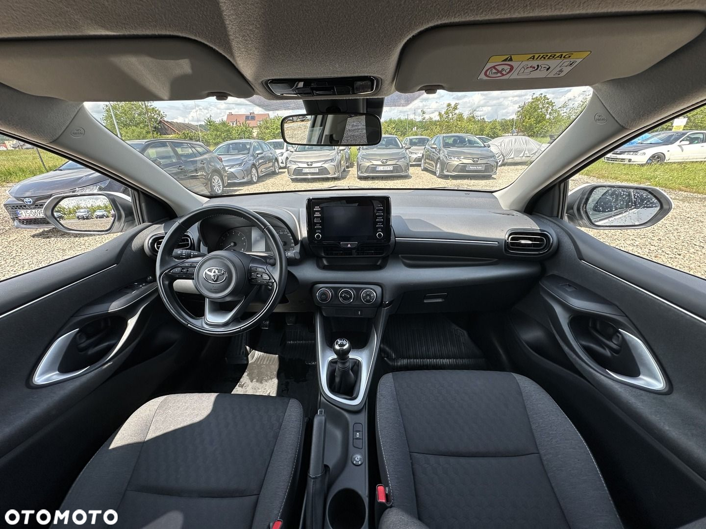 Toyota Yaris - 15