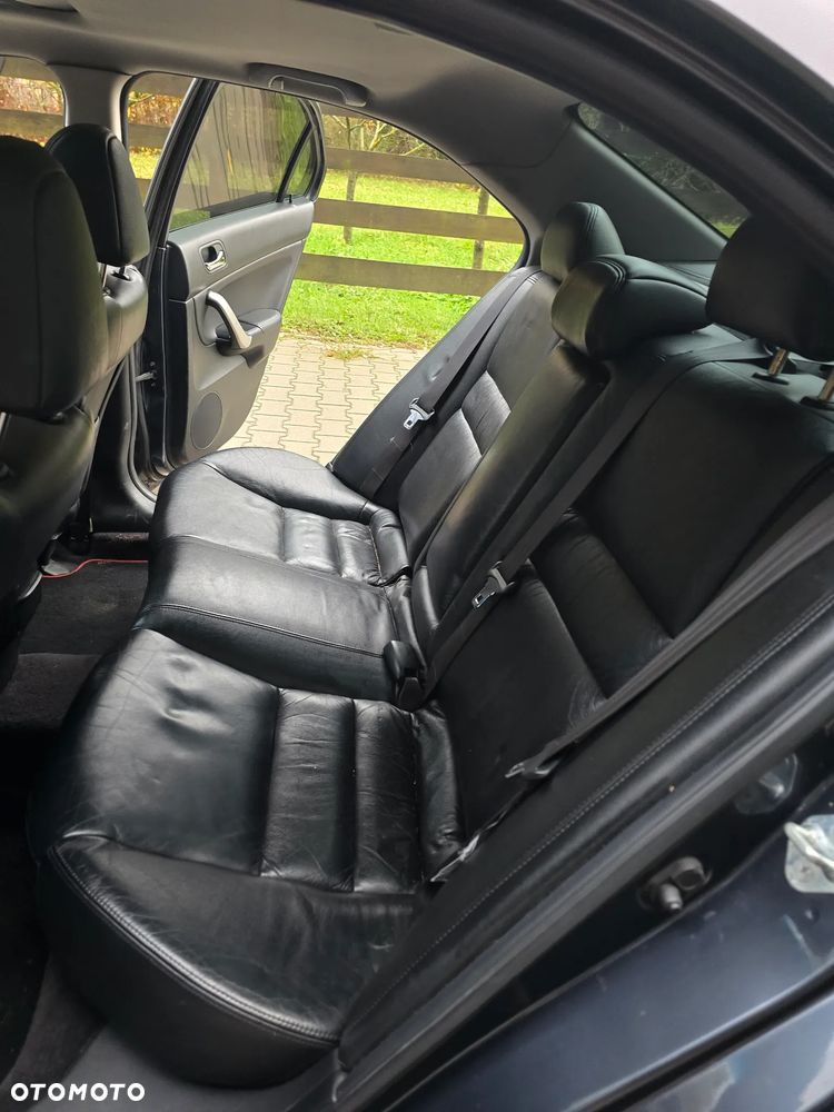 Honda Accord 2.4 Executive - 24