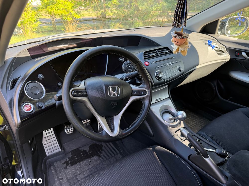 Honda Civic 1.8 TypeS - 4