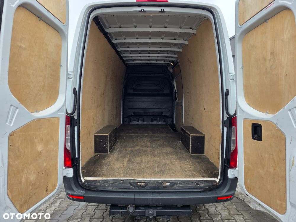 Mercedes-Benz SPRINTER - 7