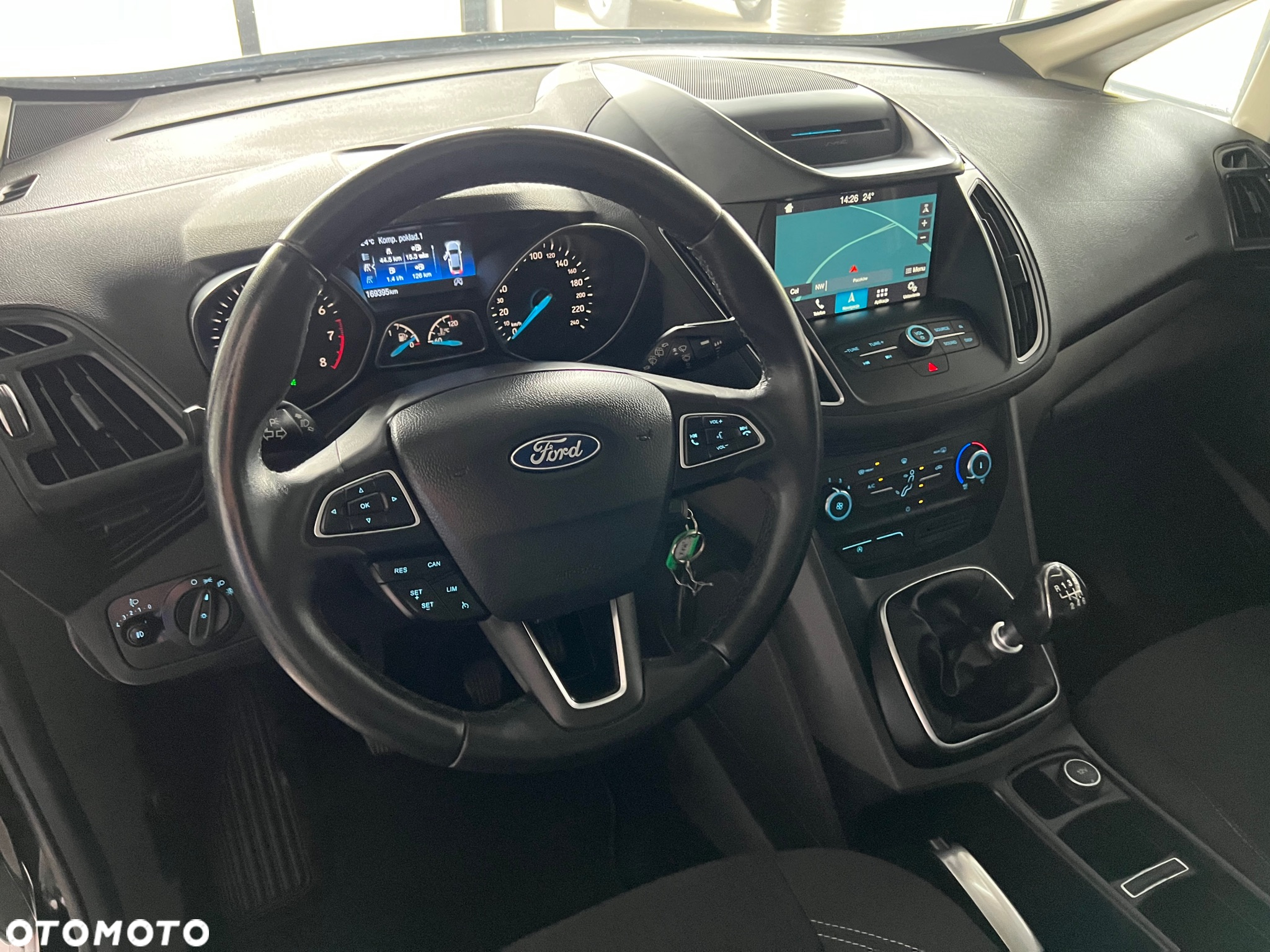 Ford Grand C-MAX - 12